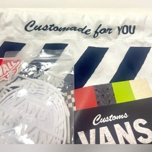 Vans Old School Custom Shoes New Size 8 Women with Extra Laces - Picture 2 of 12